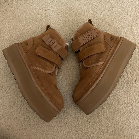 UGG Neumel Platform Double Strap Boots Soft US Womens Size 9 Tan Sold out! - Picture 12 of 13